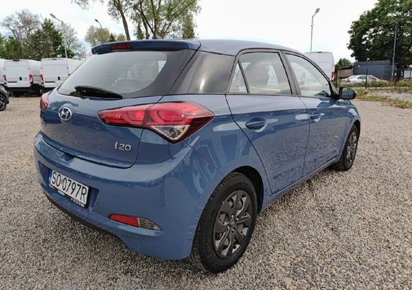 Hyundai i20 cena 43800 przebieg: 79467, rok produkcji 2017 z Lesko małe 379